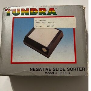 Tundra Negative Slide Sorter Model 96 PLB Vintage 4x5 Light Box Portable Viewer
